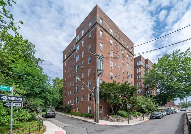 26th image of 511 W 232nd St #E66, New York City, NY 10463 | MLS# RLS20097447