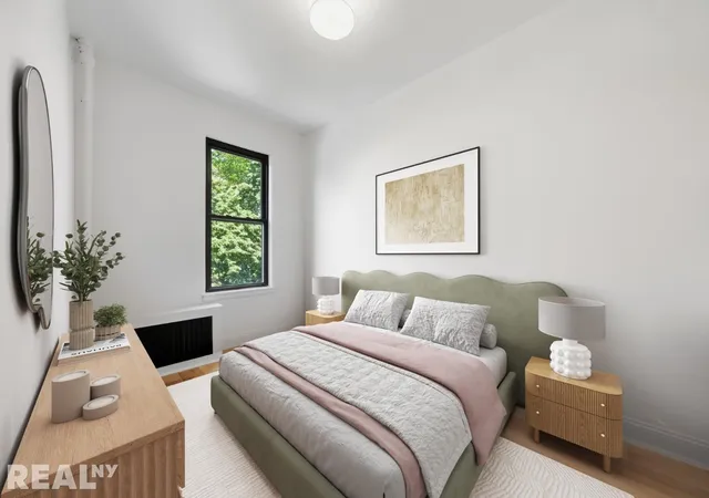 Listing Photo 4 - Condo for sale in building located at 660 Riverside Dr, New York, NY 10031 - Unit #3J