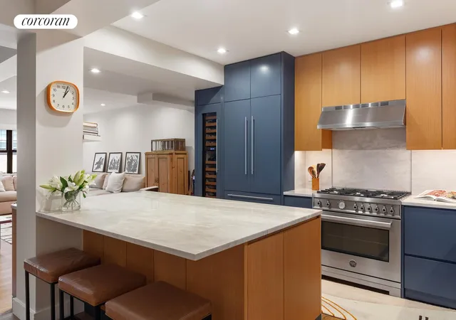 Listing Photo 5 - Condo for sale in building located at 11 E 87Th St, New York City, NY 10128 - Unit #10FGH