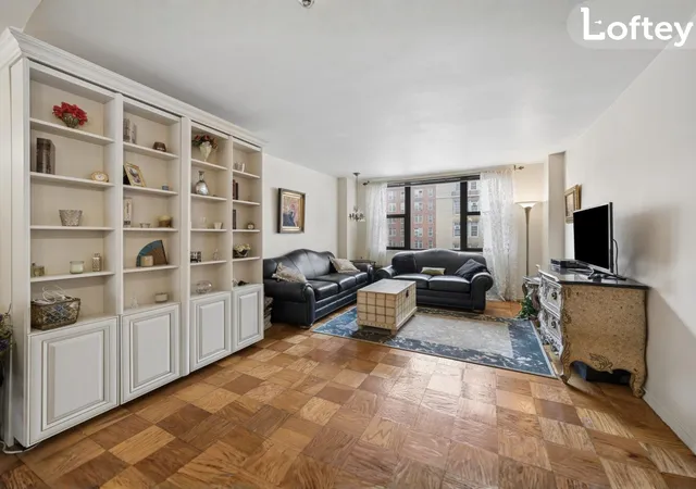 2nd image of 130 E 18Th St #11K, New York, NY 10003 | MLS# RLS20097515