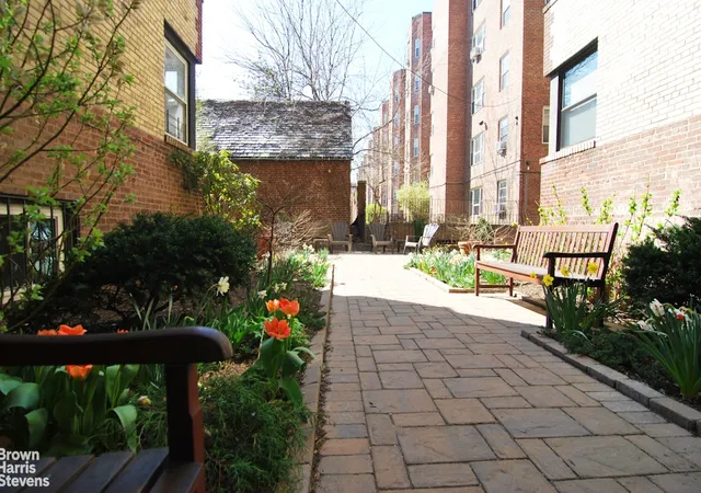 10th image of 85 10 34th Ave #421, Jackson Heights, NY 11372 | MLS# RLS20097559