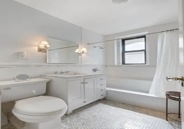 Homes for sale in New York City, NY | 37 W 93rd Street, New York City, NY 10025 | Houzeo