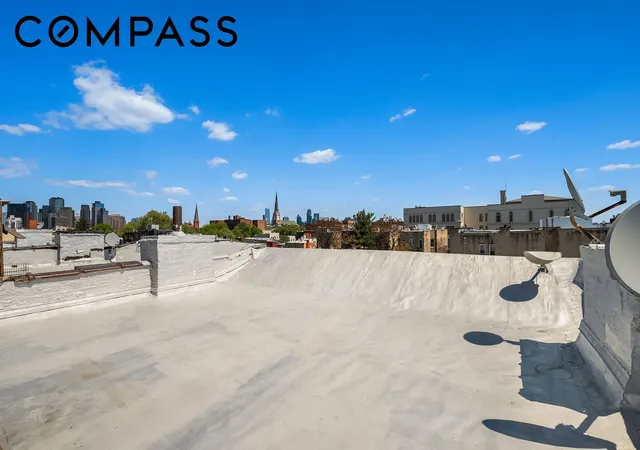 3rd image of 19 Clifford Pl, Brooklyn, NY 11222 | MLS# RLS20093926
