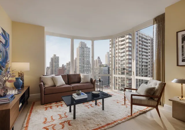 Photo 2 of Sale Pending at 400 E 84th Street #21A, New York, NY 10028 | MLS# RLS20097847 | Listing updated on 2026-06-15