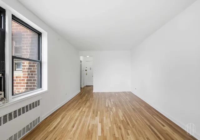 4th image of 37-27 86Th St #6N, Jackson Heights, NY 11372 | MLS# RLS20097853