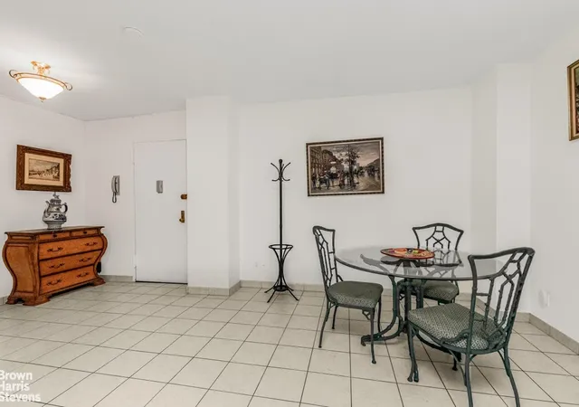 3rd image of 3777 Independence Ave #2K, Bronx, NY 10463 | MLS# RLS20097874