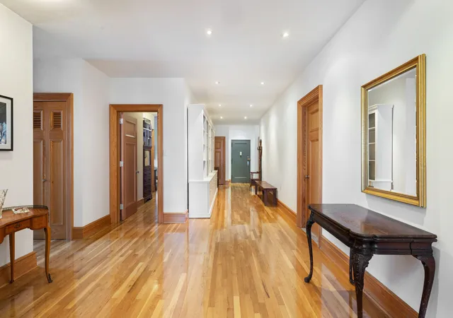 Listing Photo 4 - Condo for sale in building located at 300 W 109Th St, New York City, NY 10025 - Unit #3LMR