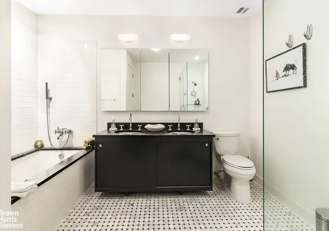 Homes for sale in New York City, NY | 70 Washington St #7E, New York City, NY 11201 | MLS# RLS20097910