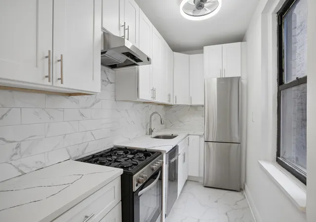 Homes for sale in New York City, NY | 125 W 96Th St #5D, New York City, NY 10025 | MLS# RLS20097928