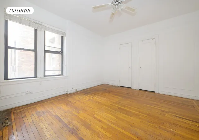 Listing Photo 4 - Condo for sale in building located at 315 E 80Th St, New York City, NY 10075 - Unit #3K