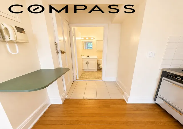 10th image of 132 Remsen St #7, Brooklyn, NY 11201 | MLS# RLS20098065