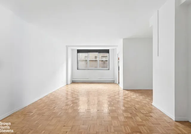 4th image of 63 E 9Th St, New York City, NY 10003