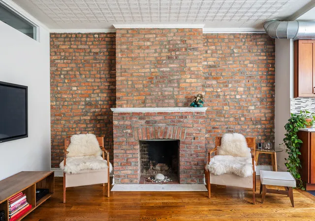 Photo 3 of Townhouse for sale at 192 Nelson St, Brooklyn, NY 11231 | MLS# RLS20098243 | Listing updated on 2026-06-17