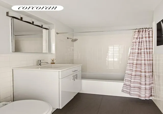 Photo 4 of House for sale at 201 E 66th Street #16B, New York, NY 10065 | MLS# RLS20098285 | Listing updated on 2026-07-19