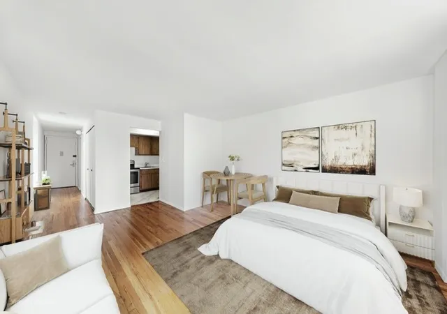 3rd image of 111 Hicks St, New York, NY 11201