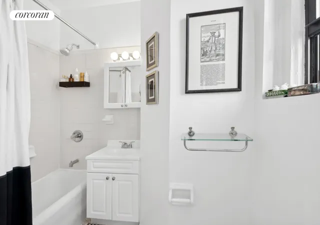Photo 3 of Condo for sale at 270 W 11th Street #6A, New York, NY 10014 | MLS# RLS20098385 | Listing updated on 2026-07-25