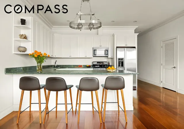 Listing Photo 4 - Condo for sale in building located at 473 Hicks St, New York City, NY 11231 - Unit #3A
