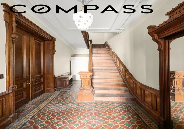 3rd image of 165 St Johns Pl, New York City, NY 11217 | MLS# RLS20096929