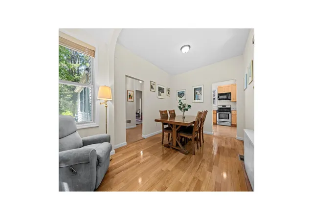 4th image of 5600 Mosholu Ave, Bronx, NY 10471 | MLS# RLS20098428