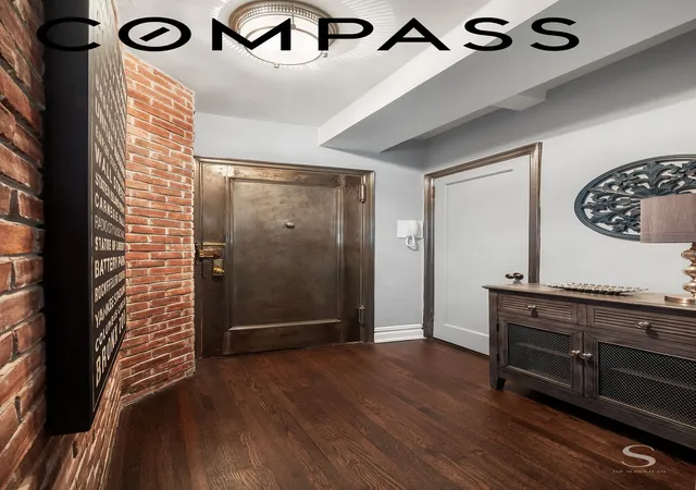 Photo 4 of House for sale at 457 W 57th Street #1102, New York, NY 10019 | MLS# RLS20098515 | Listing updated on 2026-07-30