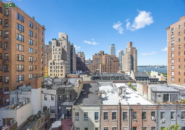 Photo 2 of Sale Pending at 320 W 76th Street #10G, New York, NY 10023 | MLS# RLS20098532 | Listing updated on 2026-07-22