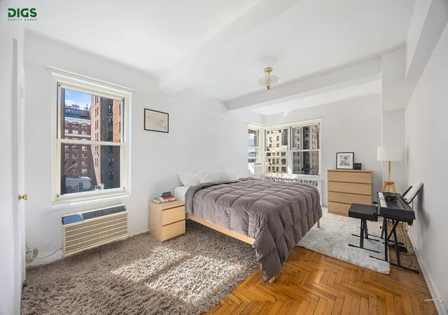 Photo 3 of Sale Pending at 320 W 76th Street #10G, New York, NY 10023 | MLS# RLS20098532 | Listing updated on 2026-07-22
