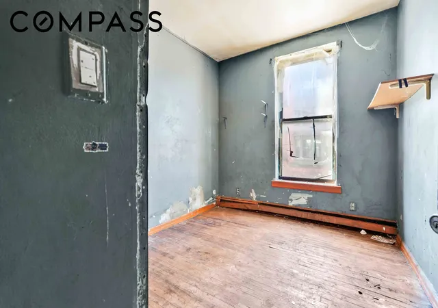 Photo 4 of House for sale at 184 Stuyvesant Ave #D2, Brooklyn, NY 11221 | MLS# RLS20098543 | Listing updated on 2026-08-02