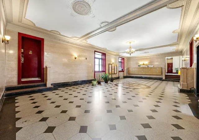 Homes for sale in New York City, NY | 35 Crown St #3-B, New York City, NY 11225 | MLS# RLS20098657
