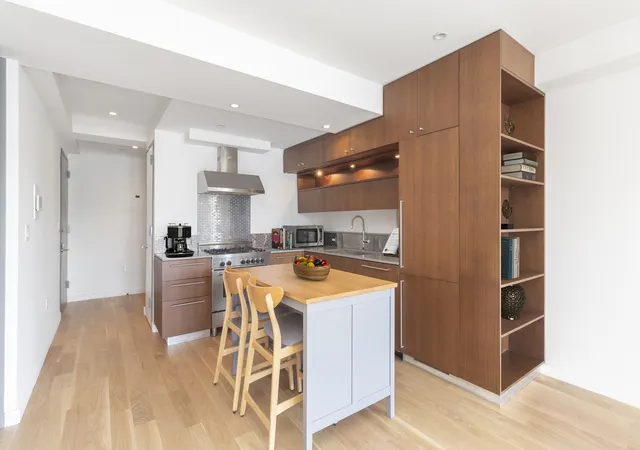 Listing Photo 4 - Condo for sale in building located at 260 N 9Th St, New York City, NY 11211 - Unit #6C