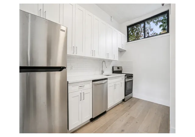 Photo 2 of Single family home for sale at 17 19 Thames St, Brooklyn, NY 11206 | MLS# RLS20098665 | Listing updated on 2026-06-26