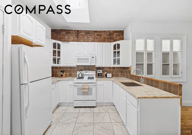 Photo 4 of Sale Pending at 703 President St #4, New York City, NY 11215 | MLS# RLS20097517 | Listing updated on 2026-07-29