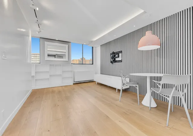 5th image of 62-54 97Th Pl #9M, Rego Park, NY 11374 | MLS# RLS20098708