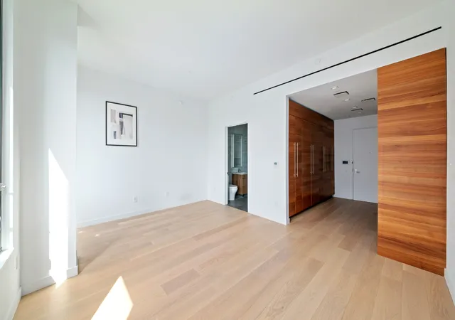 4th image of 21-21 31St St #3H, Astoria, NY 11105 | MLS# RLS20098722