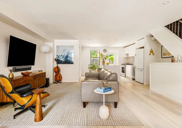 2nd image of 457 Lexington Ave, Brooklyn, NY 11221 | MLS# RLS20098749