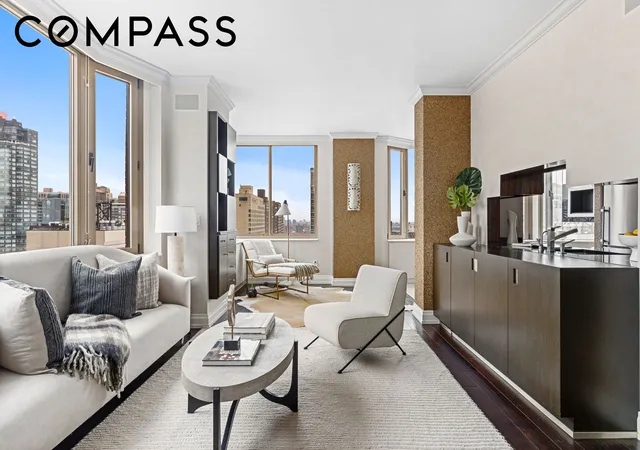 2nd image of 400 E 90Th St, New York, NY 10128