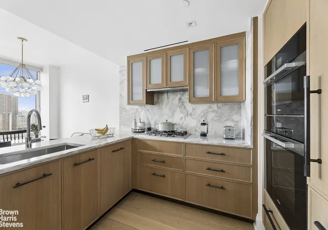 Homes for sale in New York City, NY | 210 Warren St #25C, New York City, NY 10282 | MLS# RLS20098906