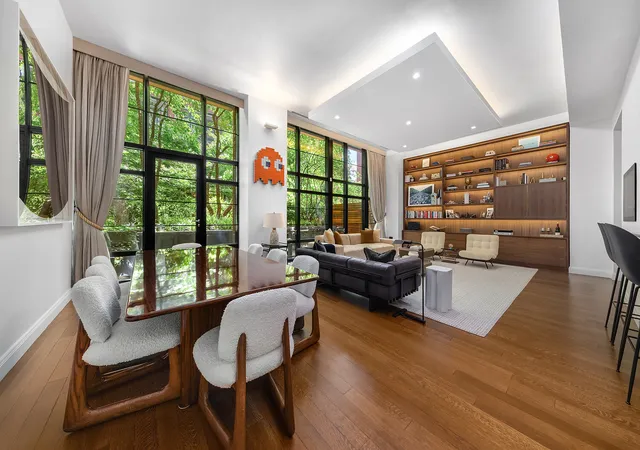 2nd image of 150 Charles St #M2, New York, NY 10014 | MLS# RLS20099077