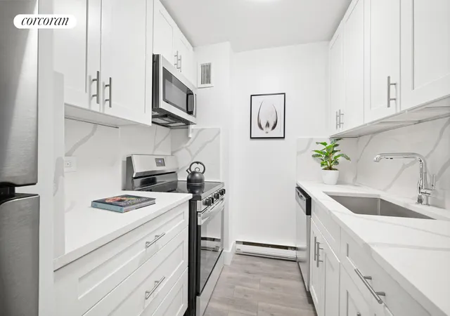 Listing Photo 4 - Condo for sale in building located at 626 Washington St, New York, NY 10014 - Unit #5A