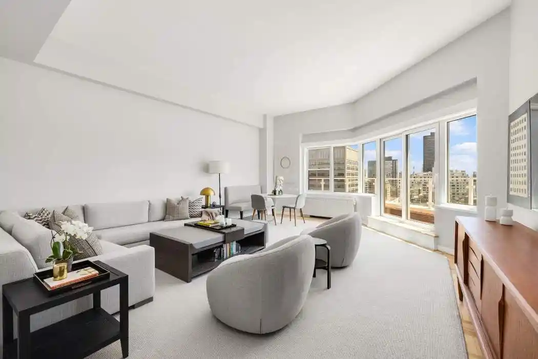 Photo 1 of Condo for sale at 650 Park Ave #PHC, New York City, NY 10065 | MLS# RLS20092419 | Listing updated on 2026-10-29