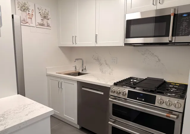 Photo 2 of Sale Pending at 2025 Broadway #16B, New York, NY 10023 | MLS# RLS20099166 | Listing updated on 2026-07-08