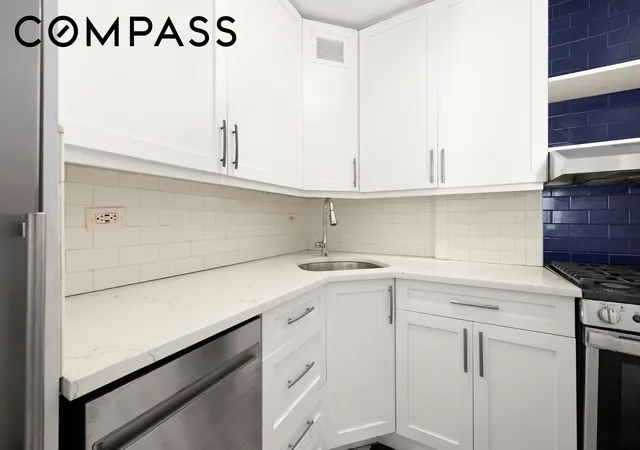 Photo 4 of House for sale at 230 E 15th Street #9K, New York City, NY 10003 | MLS# RLS20098719 | Listing updated on 2026-08-04
