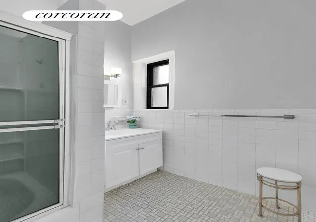 Photo 3 of Townhouse for sale at 140 W 69th Street #124A, New York City, NY 10023 | MLS# RLS20099438 | Listing updated on 2026-08-27