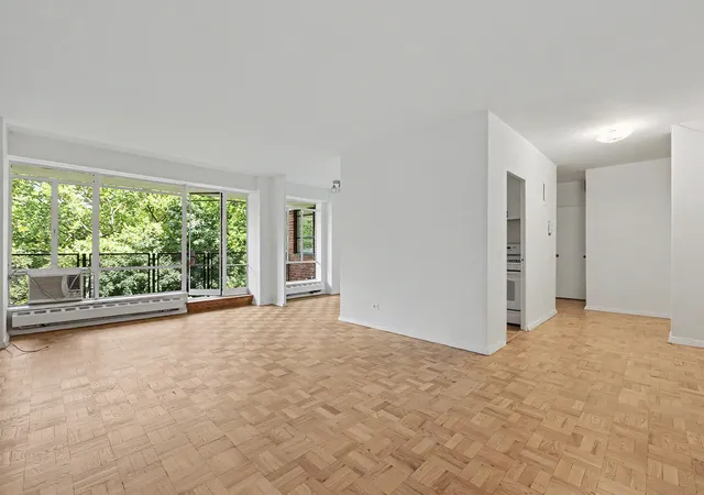 3rd image of 2727 Palisade Ave #9-B, New York City, NY 10463 | MLS# RLS20099456