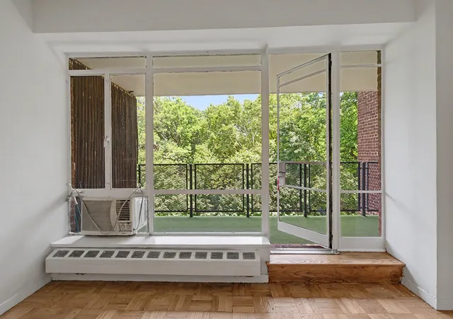 4th image of 2727 Palisade Ave #9-B, New York City, NY 10463 | MLS# RLS20099456