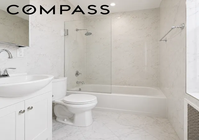 5th image of 525 Park Ave #5D, New York, NY 10065 | MLS# RLS20099607