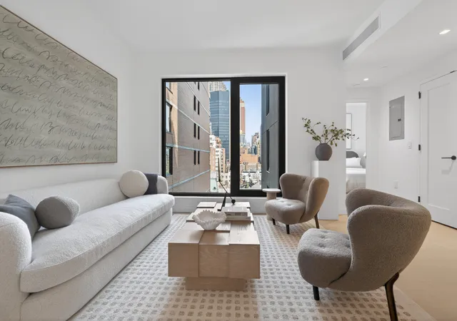 Photo 3 of Sale Pending at 609 2nd Avenue #801, New York, NY 10016 | MLS# RLS20099645 | Listing updated on 2026-07-24