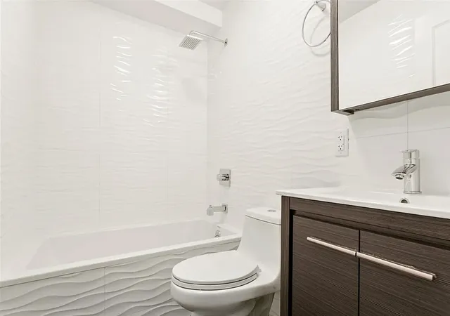 2nd image of 1405 Hancock St, Brooklyn, NY 11237