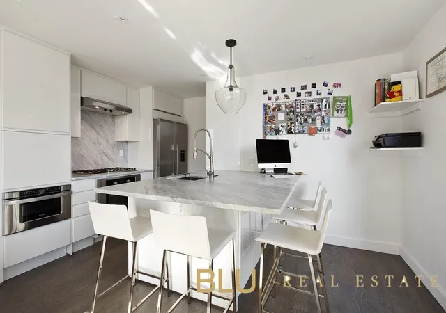 3rd image of 1 Irving Pl #V-15B, New York City, NY 10003 | MLS# RLS20099754
