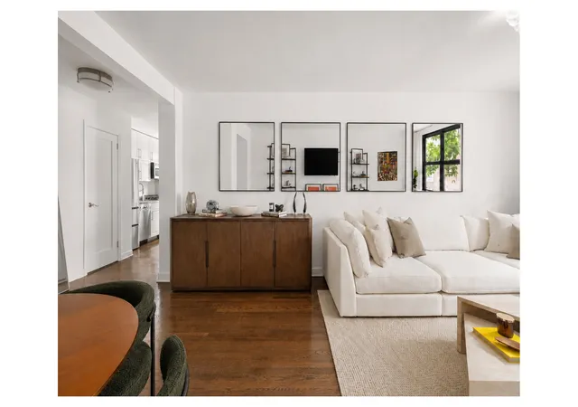 Photo 3 of Sale Pending at 81 Bedford St #4B, New York, NY 10014 | MLS# RLS20099787 | Listing updated on 2026-07-17