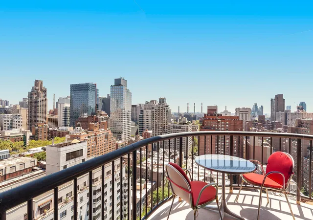 Homes for sale in New York City, NY | 304 E 65th St #21A, New York City, NY 10065 | MLS# RLS20099846